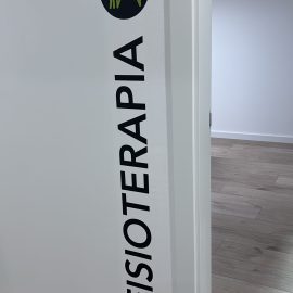 1000386127