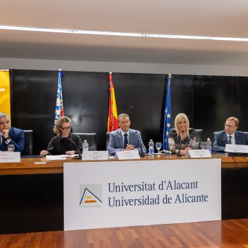 2025_04_01_WEB_(FOTO:PEPE OLIVARES)_CATEDRA AEFA